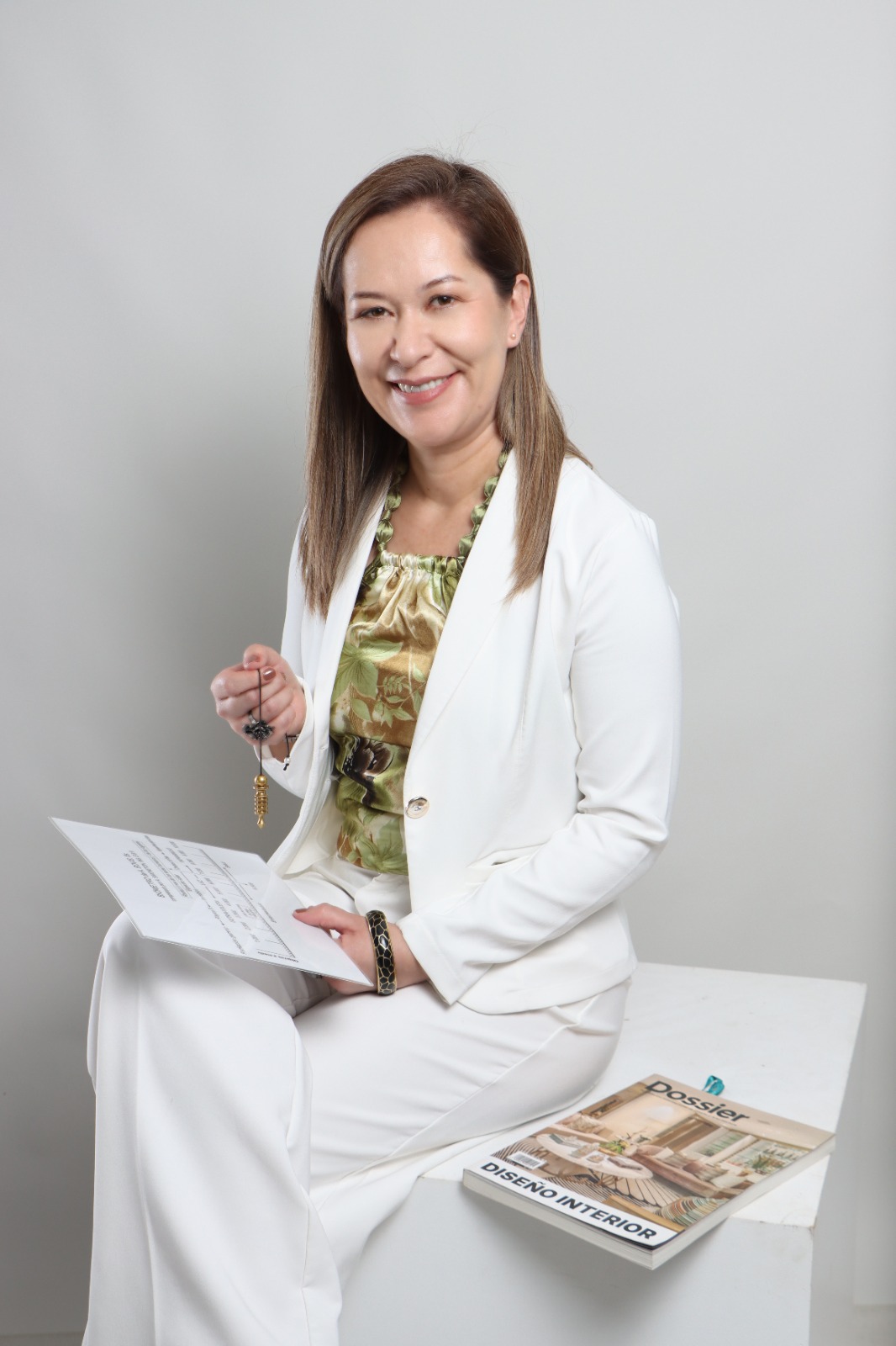 Retrato profesional de la Lic. Yoicy Gonzalez Helfer (fotografía pendiente)